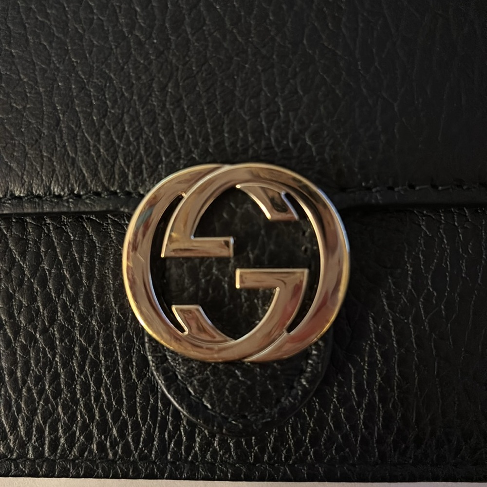 Gucci Interlocking Wallet On Chain Pebbled Leathe… - image 7